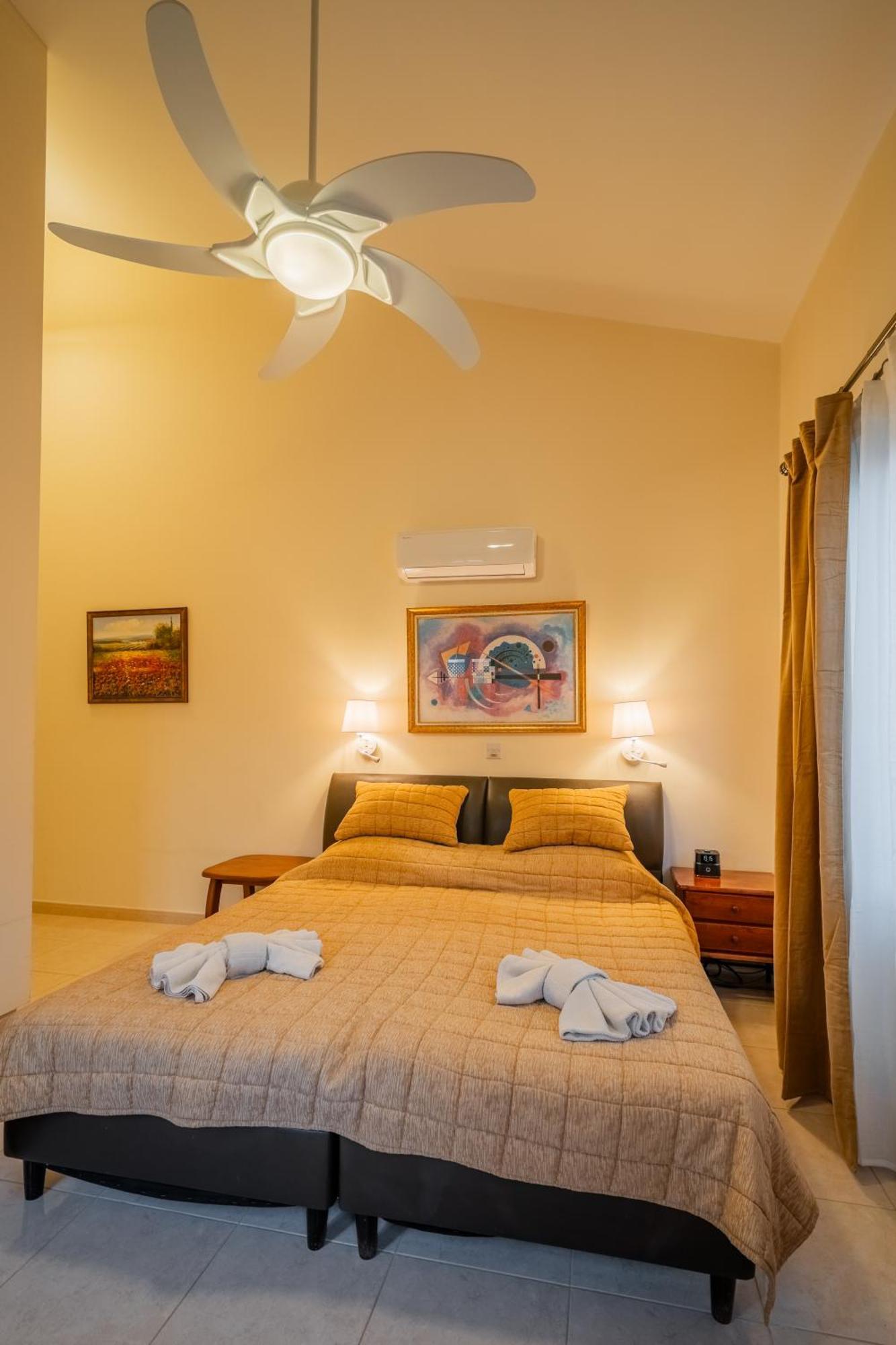 Villa Panorama - Stunning Views In Villa With Hot Tub, Pool, Garden Kouklia Exterior foto