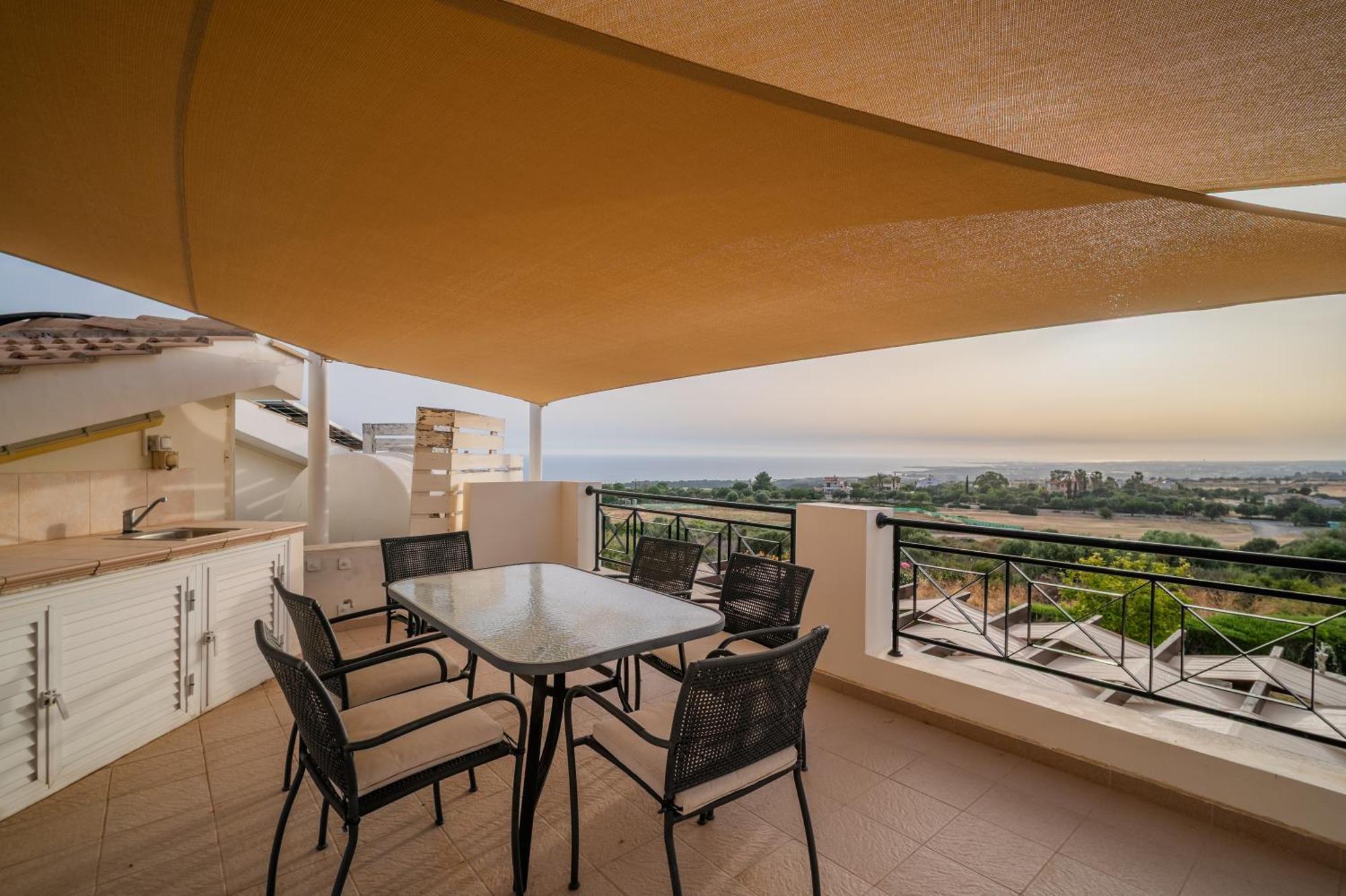 Villa Panorama - Stunning Views In Villa With Hot Tub, Pool, Garden Kouklia Exterior foto